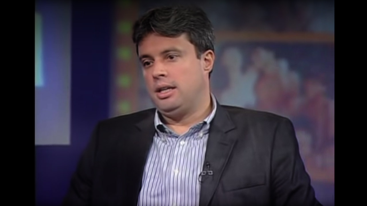 Programa ‘Em Família’ debate com familiares a esquizofrenia.